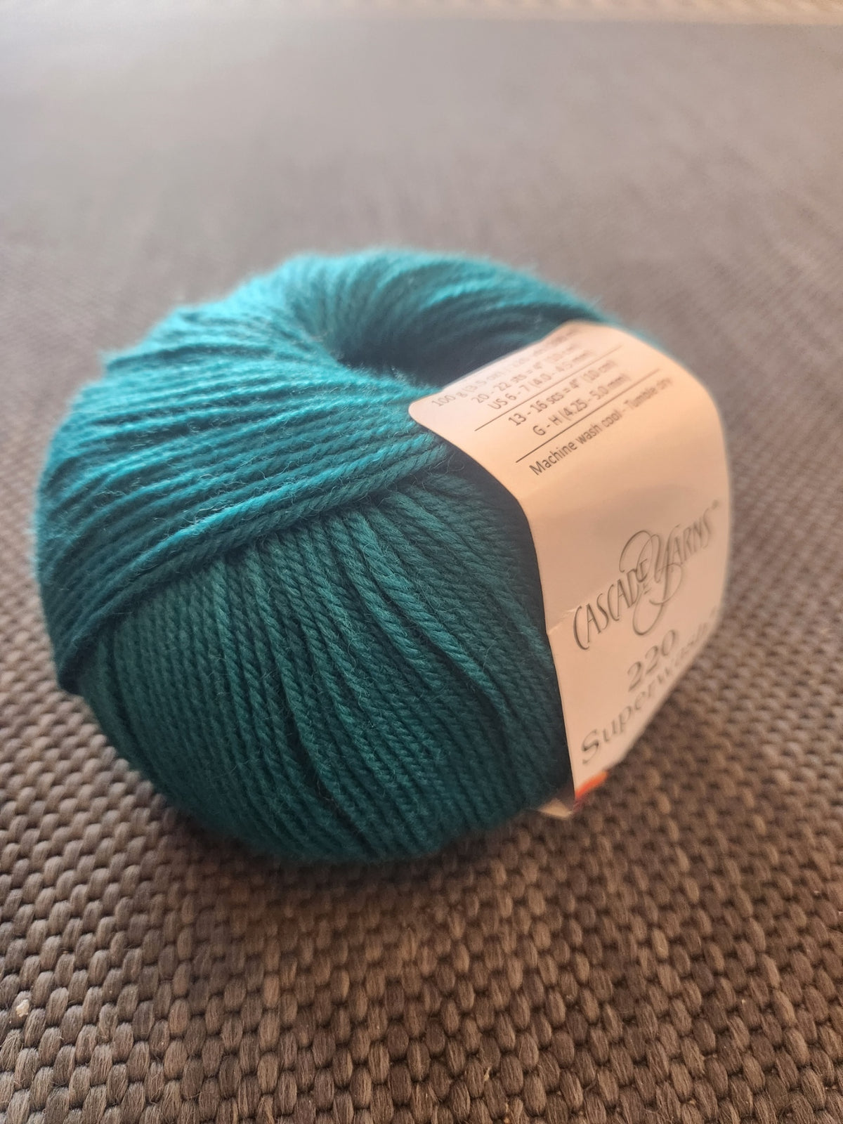 Cascade 220 Superwash